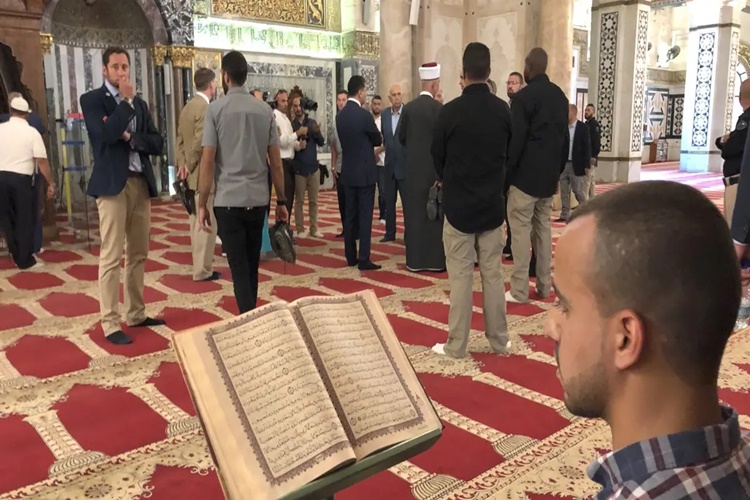 Namaz Kılarken Ürpermek Neden Olur?