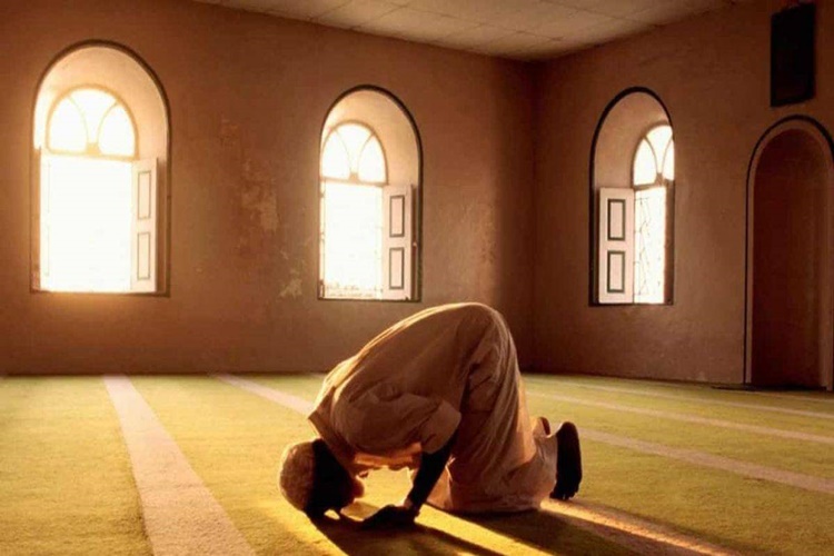 Namaz Kılmaya Üşenmek Günah Mıdır?
