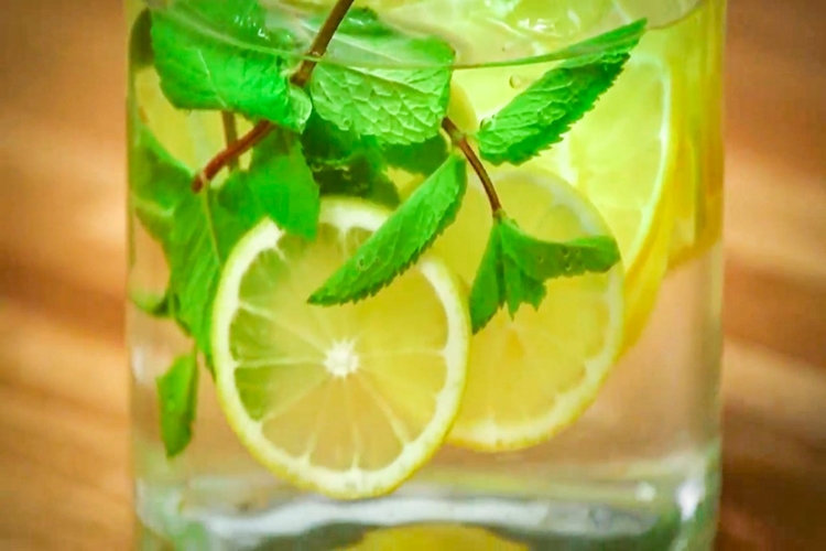 Nane Limon Reflüye İyi Gelir Mi?