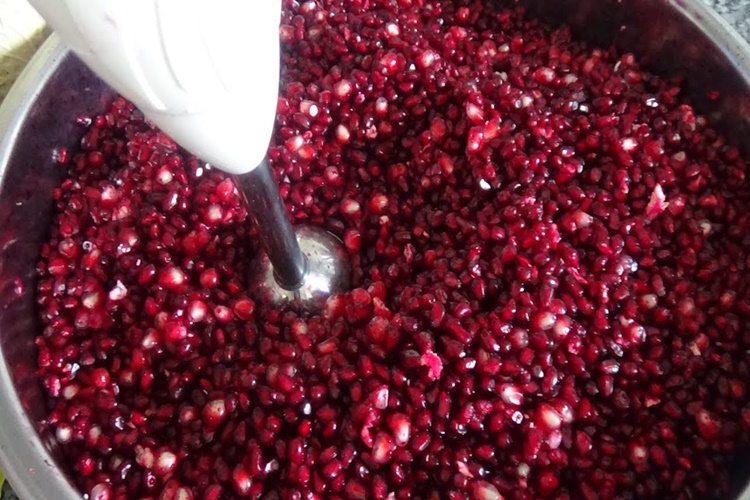 Nar Ekşisine Limon Tuzu Konur Mu?