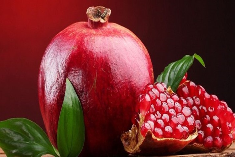 Nar Kuranda Hangi Surede Geçiyor?