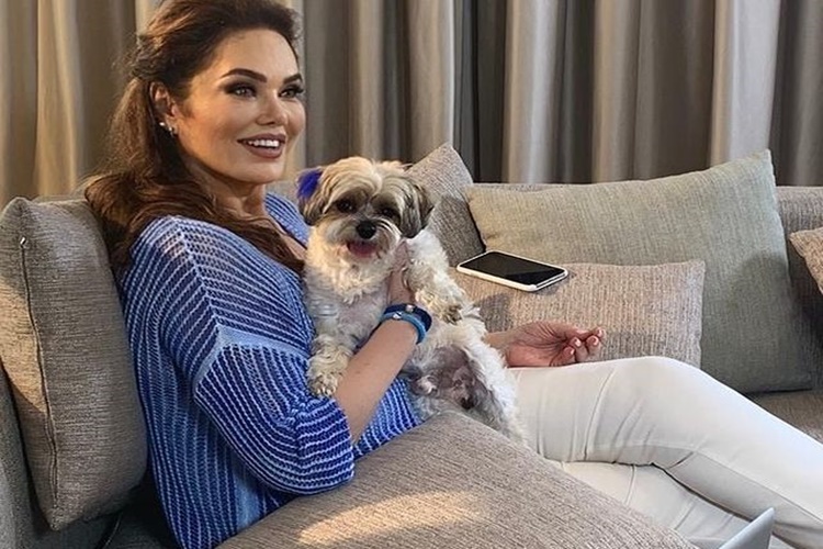 Nazan Şoray Babası Kimdir?