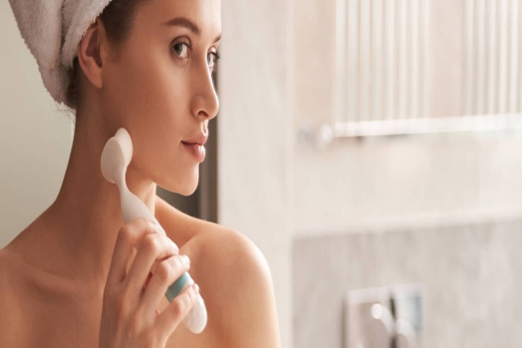 Neutrogena Sivilce Karşıtı Yüz Temizleme Jeli İşe Yarıyor Mu?
