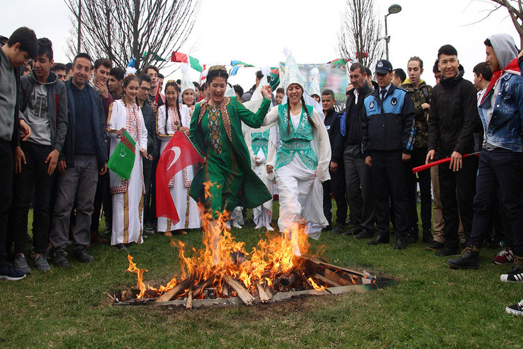 Nevruz Bayramı Neden Kutlanır?