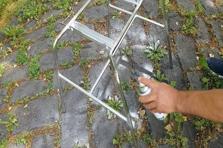 Nikelaj Üstüne Boya Tutar Mı?