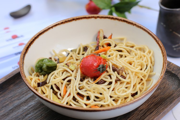 Noodle Nereye Ait Bir Yemektir?