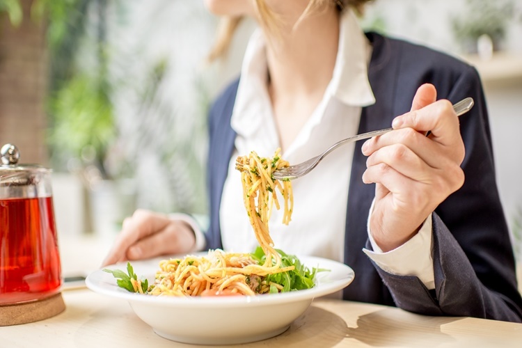 Noodle Sivilce Yapar Mı?