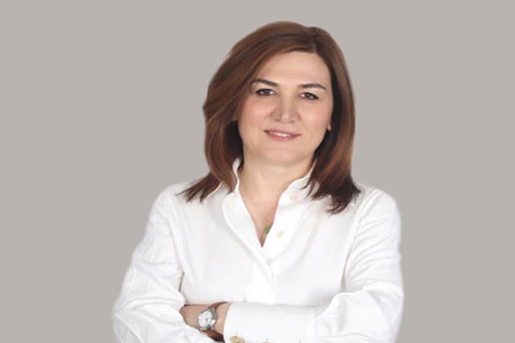 Nuran Türkçapar Nerede Çalışıyor?