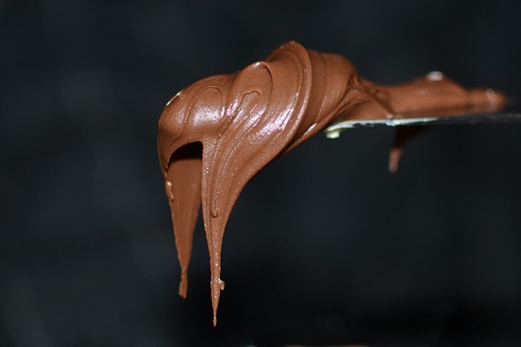 Nutella Kilo Aldırır Mı?