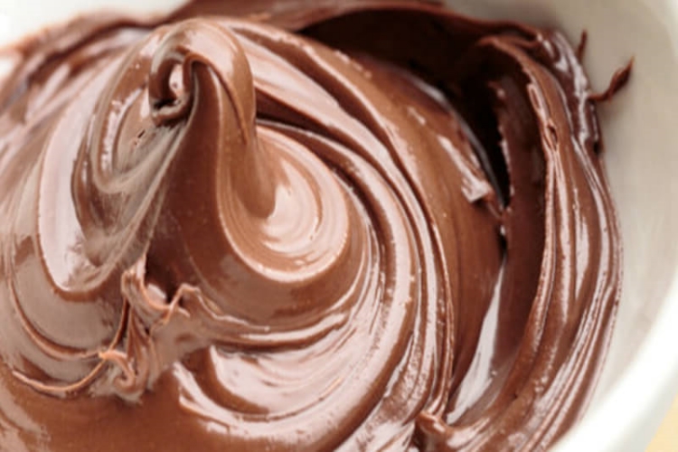 Nutella Kilo Aldırır Mı?