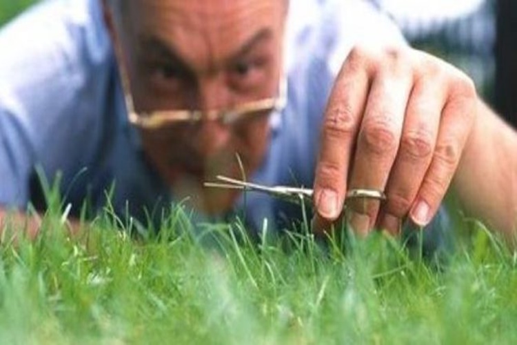 Obsesif Gülme Bozukluğu Nedir?