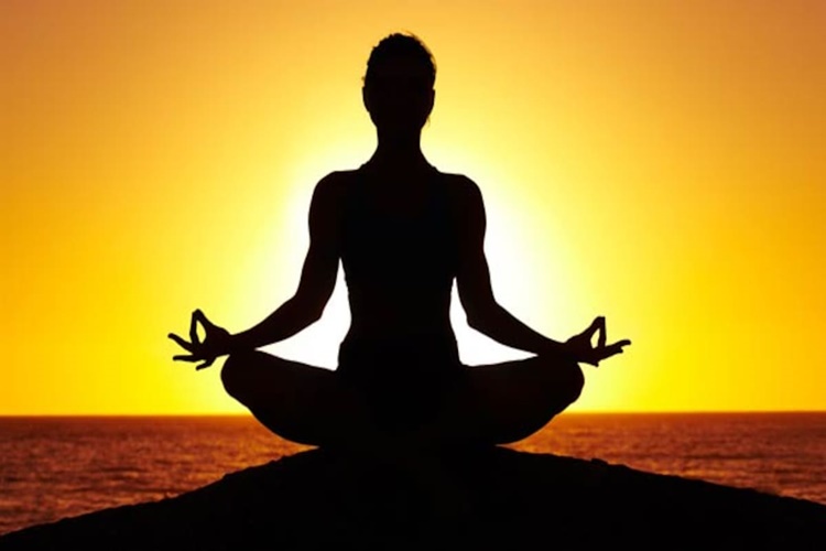 Ofis Yogası Nasıl Yapılır?