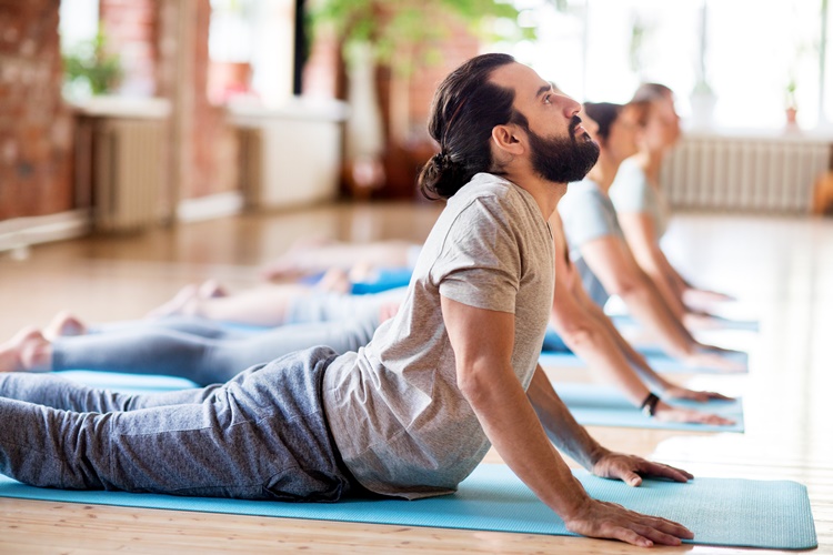 Ofiste Yoga Yapmak Zararlı Mı?