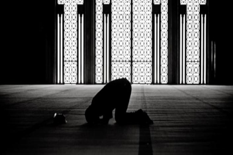 Öğle Namazı Kazası Nasıl Niyet Edilir?