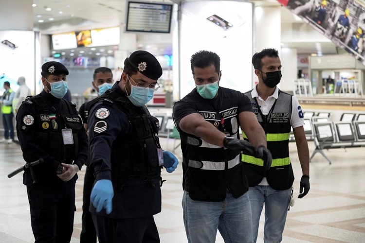 Öğretmen Polis Olabilir Mi?
