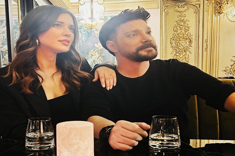 Oğuzhan Uğur Hangi Partili?