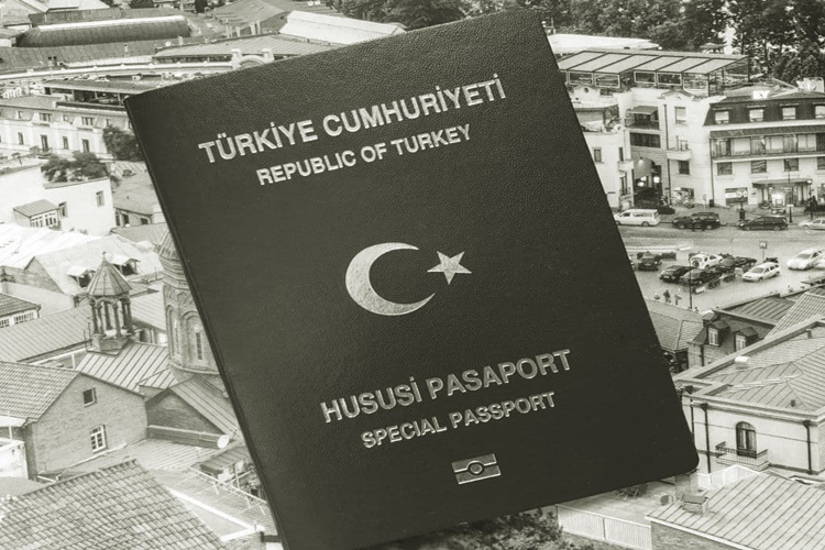 Okul Bitince Yeşil Pasaport Biter Mi?