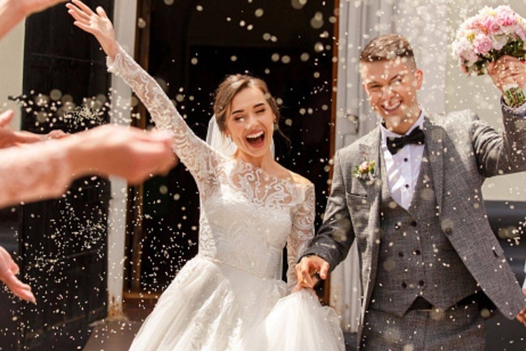 Okurken Evlenince KYK Borcu Siliniyor Mu?