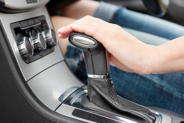 Otomatik Şanzıman Arızası Nasıl Belli Olur?