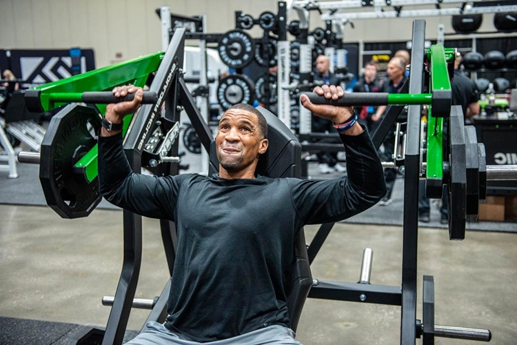 Overhead Press Nedir?
