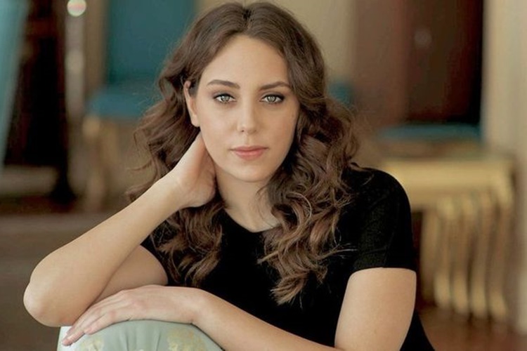 Öykü Karayel Ne Kadar Kazanıyor?