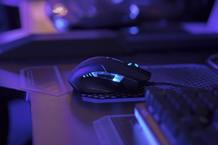 Oyun Oynarken Mouse Nasıl Tutulur?