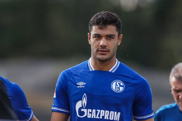 Ozan Kabak Liverpool Kaç Maç Oynadı?