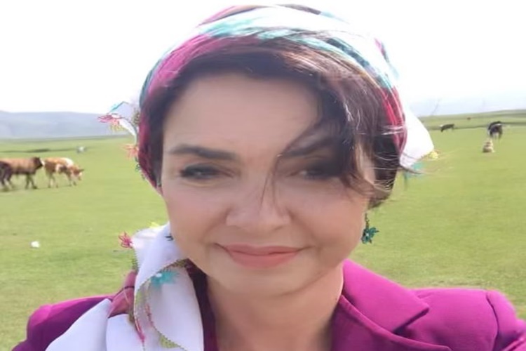 Özlem Gürses Eşi Kimdir?