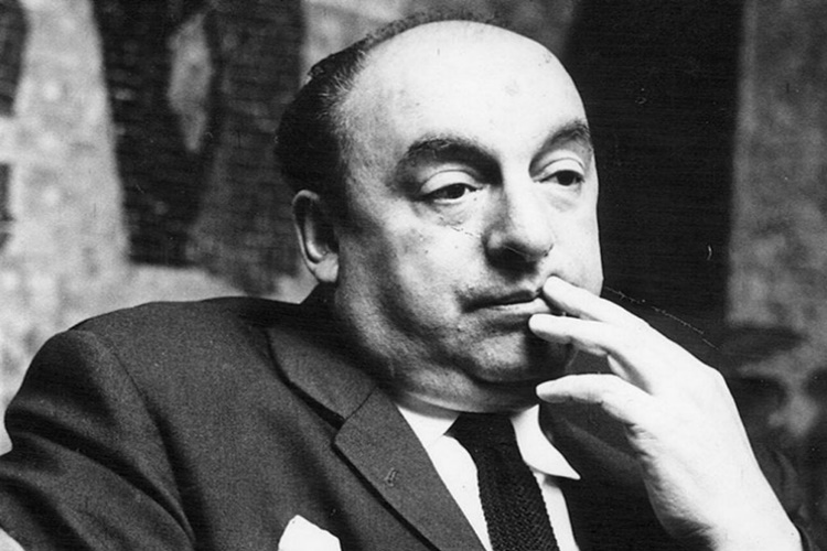 Pablo Neruda Hangi Üniversiteden Mezun Olmuştur?