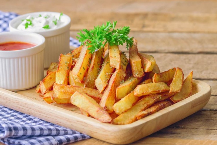 Patates Kızartırken Tuz Ne Zaman Atılır?
