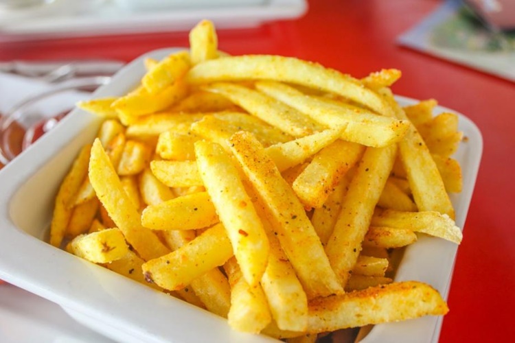 Patates Kızartması Sivilce Yapar Mı?