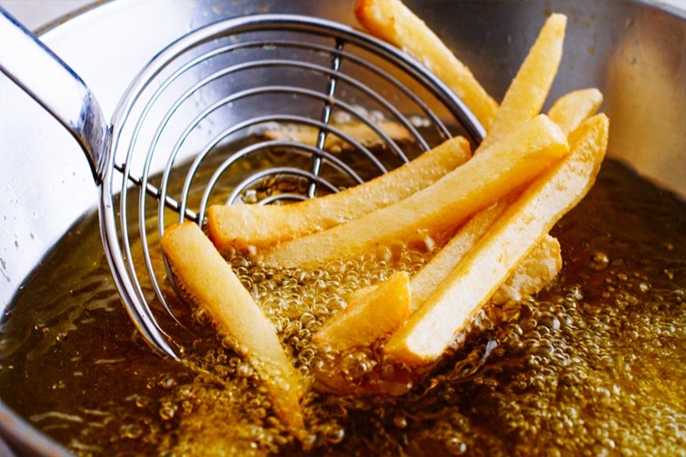 Patates Kızartmasına Ne Kadar Yağ Konur?