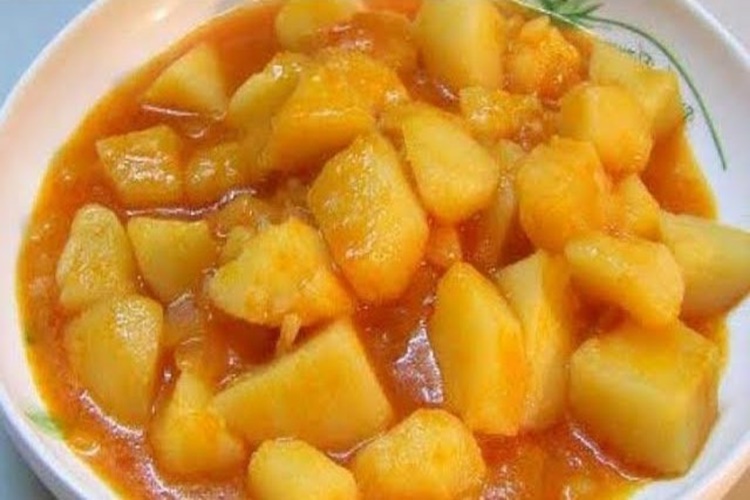 Patates Yemeğinin Yanına Ne Gider?