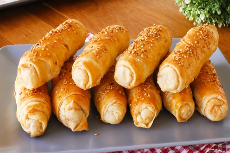 Patatesli Börek Bir Gün Önceden Yapılır Mı?