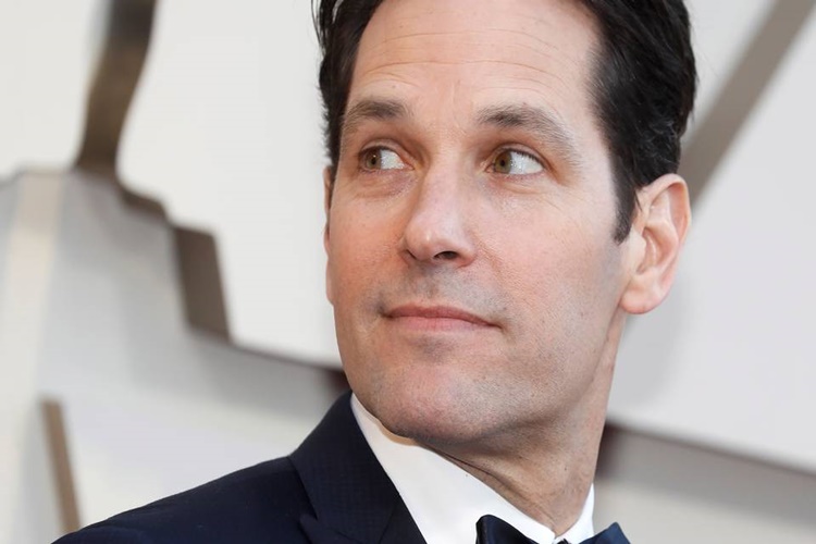 Paul Rudd’un Boyu Kaçtır?