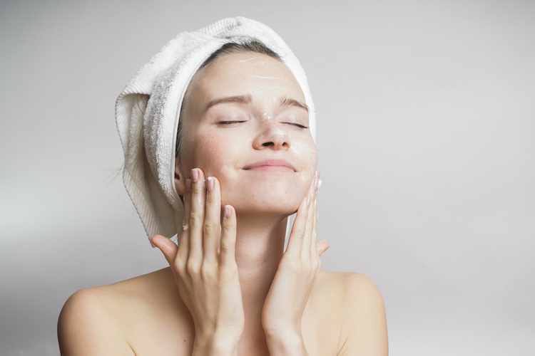 Peeling Durulanır Mı?