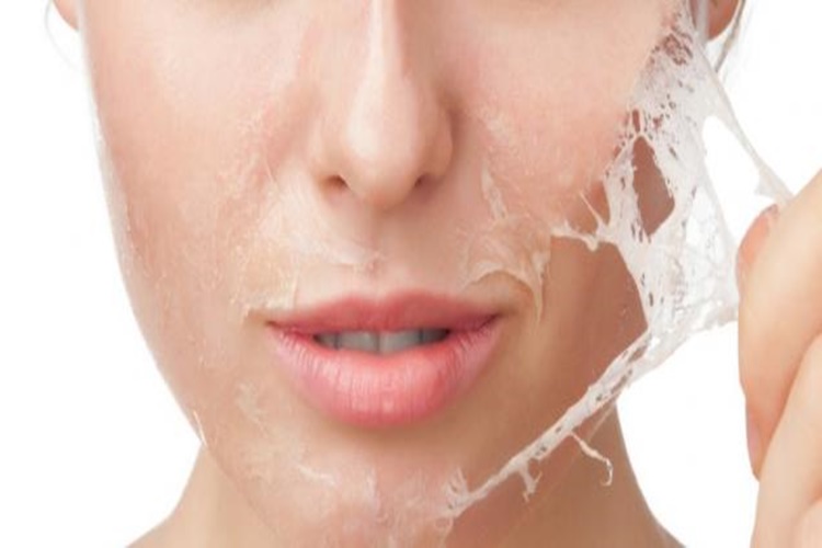 Peeling İle Temizleme Jeli Arasındaki Fark Nedir?