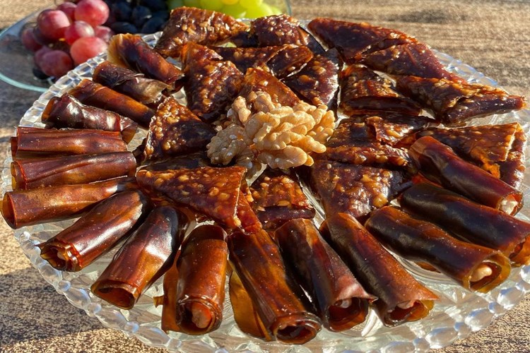 Pekmez Pestil Kaç Kalori?