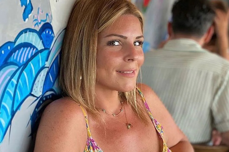 Pelin Öztekin’in Instagram Hesabı Nedir?