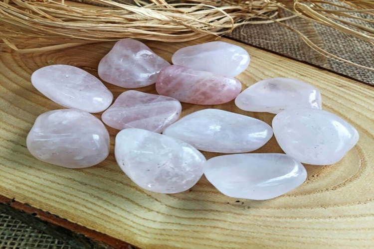 Pembe Kuvars Renk Değiştirir Mi?