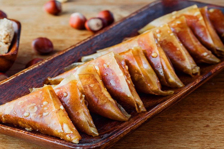 Pestil Helvası Nasıl Yapılır?