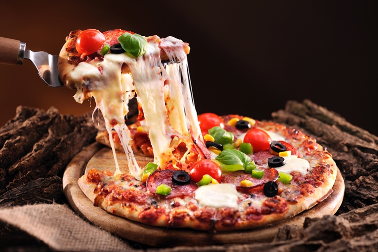 Pizza Hamilelere Zararlı Mı?