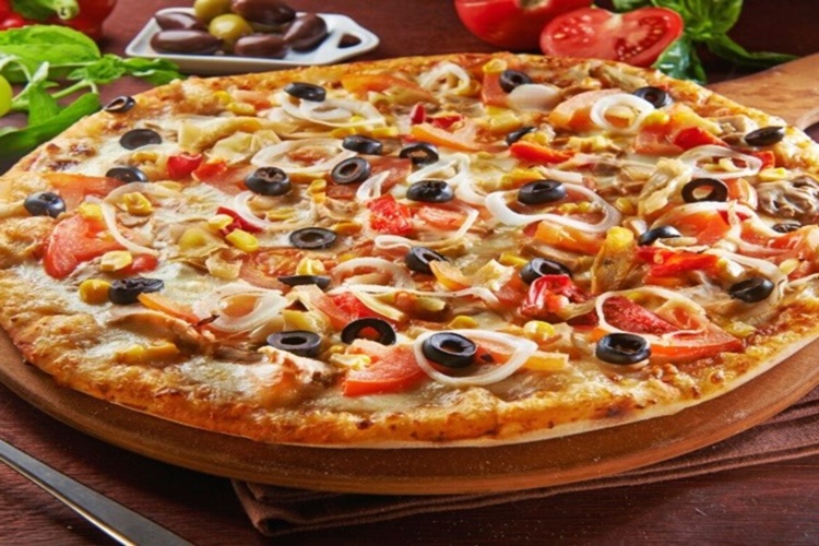 Pizza Yaparken Kaşar Ne Zaman Konur?