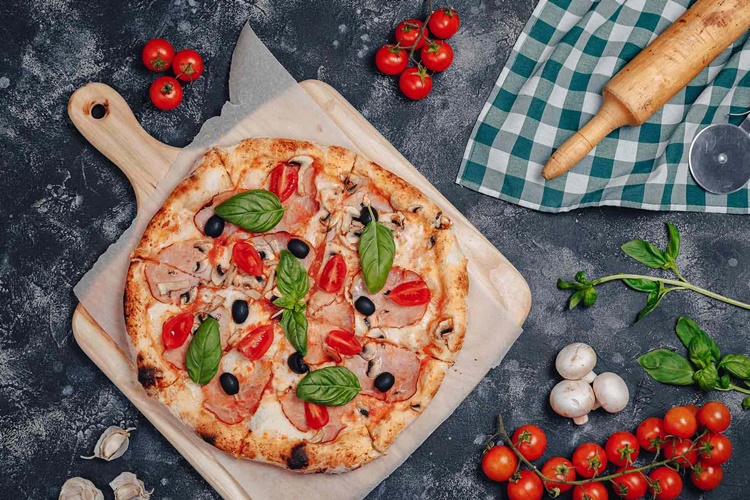 Pizzaya Sarımsak Konur Mu?