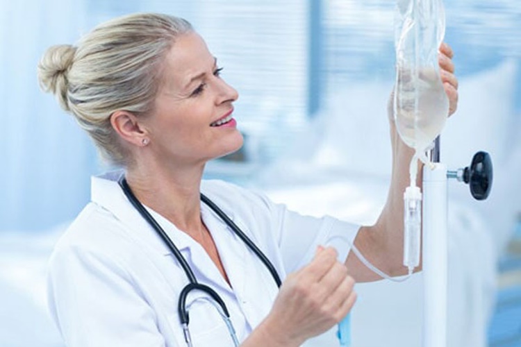  Poliklinikte Serum Takılır Mı?