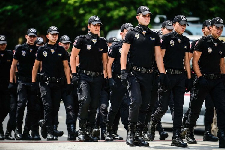 Polis Şark Görevi Nasıl Yapılır?