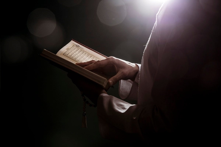 Pompei Kuranda Geçiyor Mu?