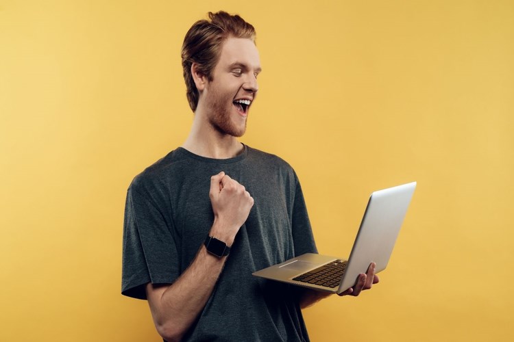 Powerpoint’te İtalik Yazı Yazma Nasıl Yapılır?