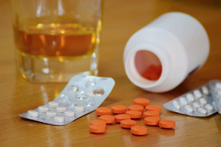 Primolut N 5 Alkolle Alınır Mı?