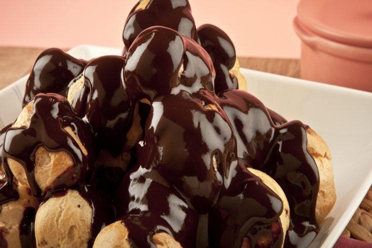 Profiterol Hamuru Çok Yağlı Olursa Ne Yapılır?